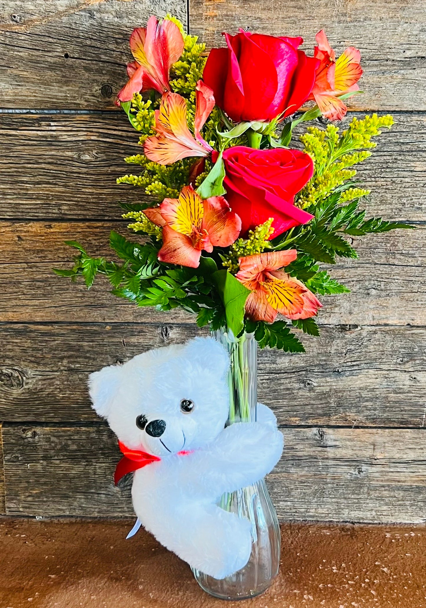 BUD VASE ARRANGEMENT